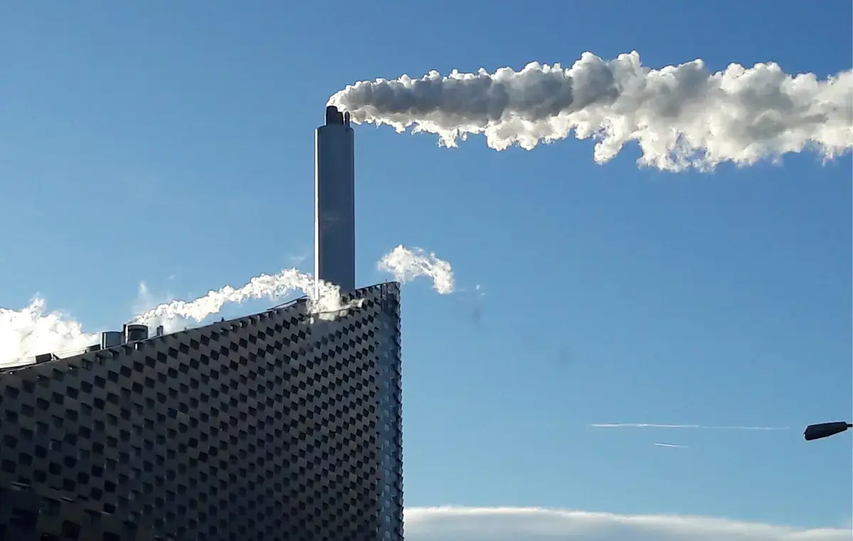 Müllverwertungsanlage Amager mit Rauchgasreinigungssystem von LAB