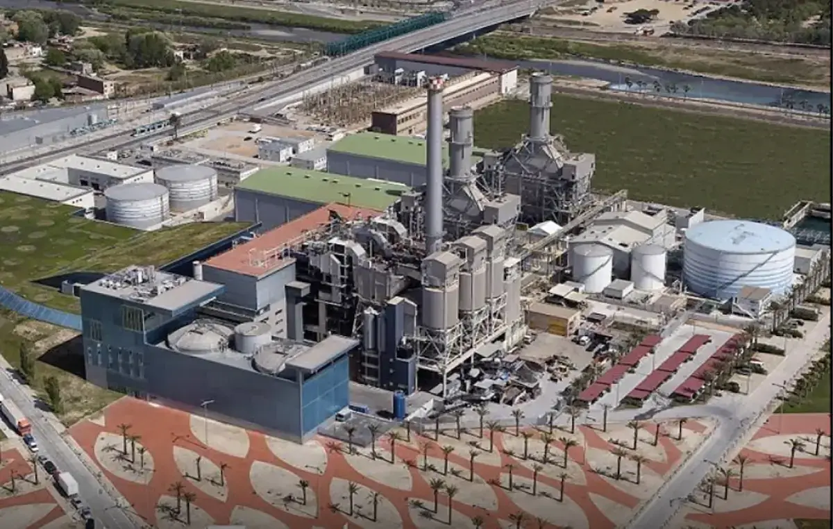 Système de traitement des fumées pour l'usine de valorisation énergétique des déchets de Barcelone conçu par LAB