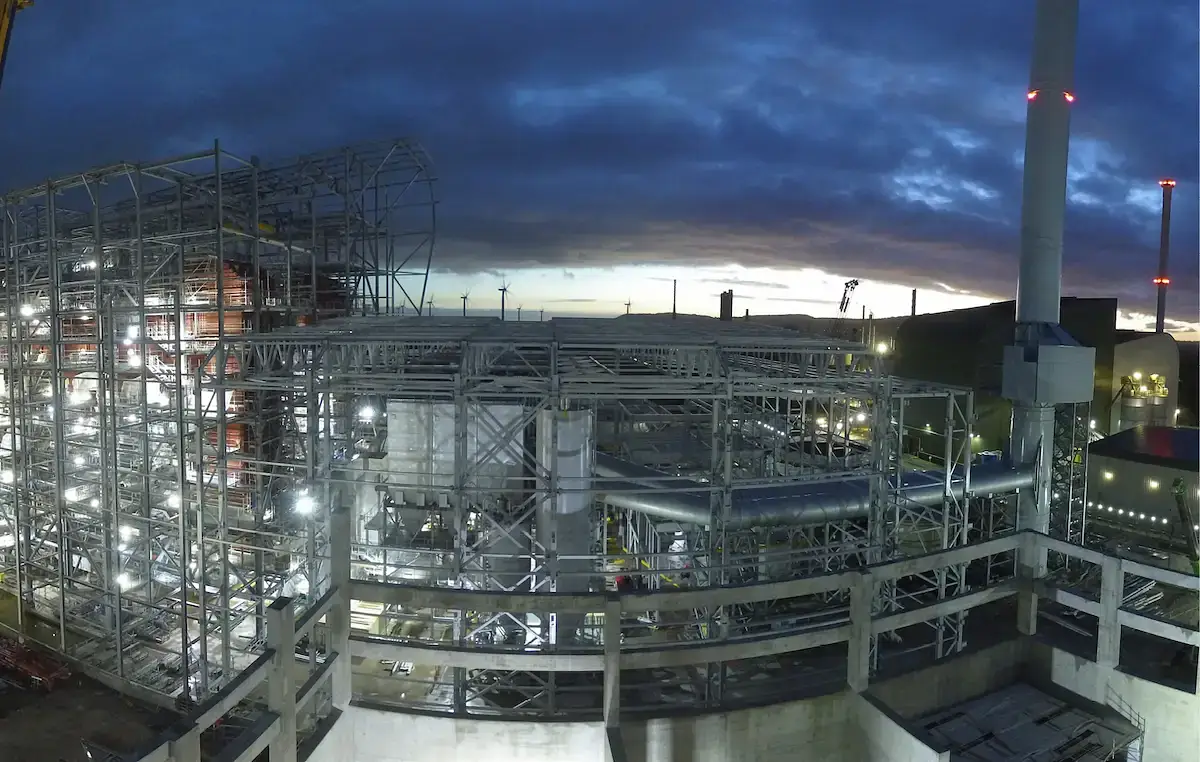 Installation de traitement des fumées pour une unité de valorisation énergétique des déchets à Protos conçue par LAB