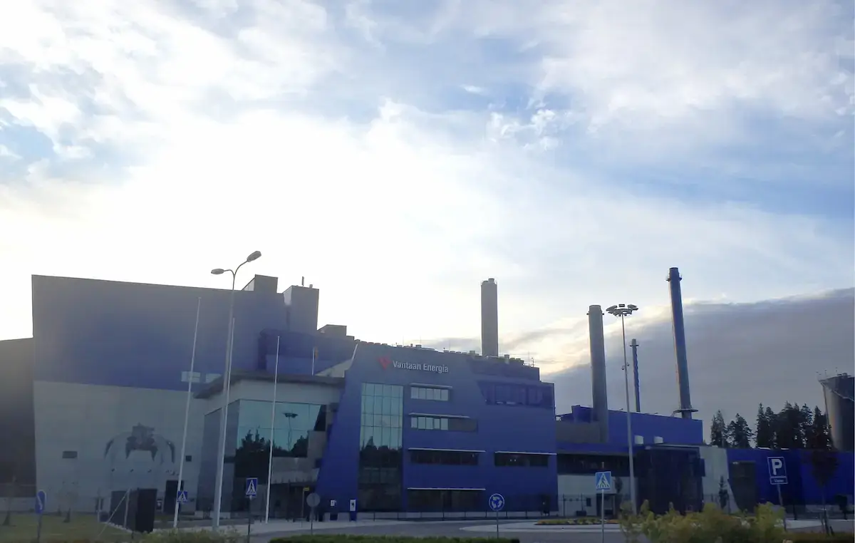 Vantaa Waste-to-Energy plant equipped with LAB flue gas treatment technology for efficient emission control