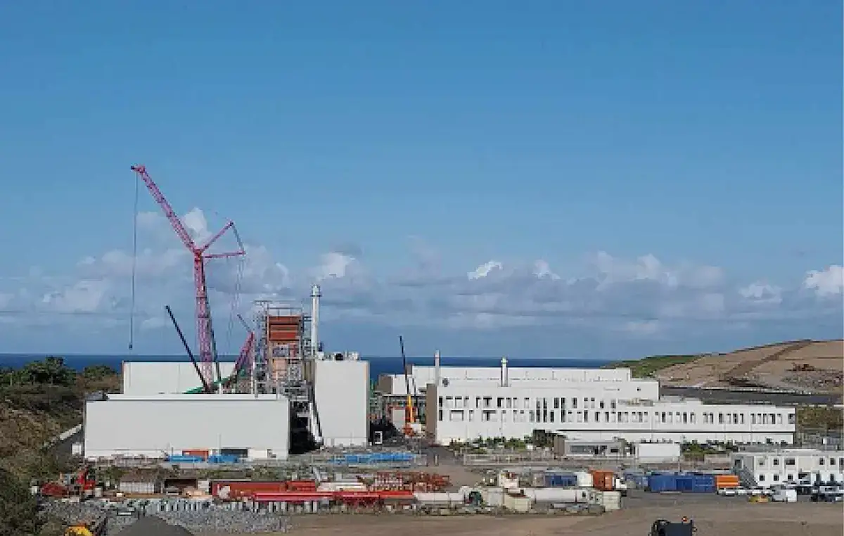 Installation de traitement des fumées pour une unité de valorisation énergétique des déchets à Pierrefonds conçue par LAB