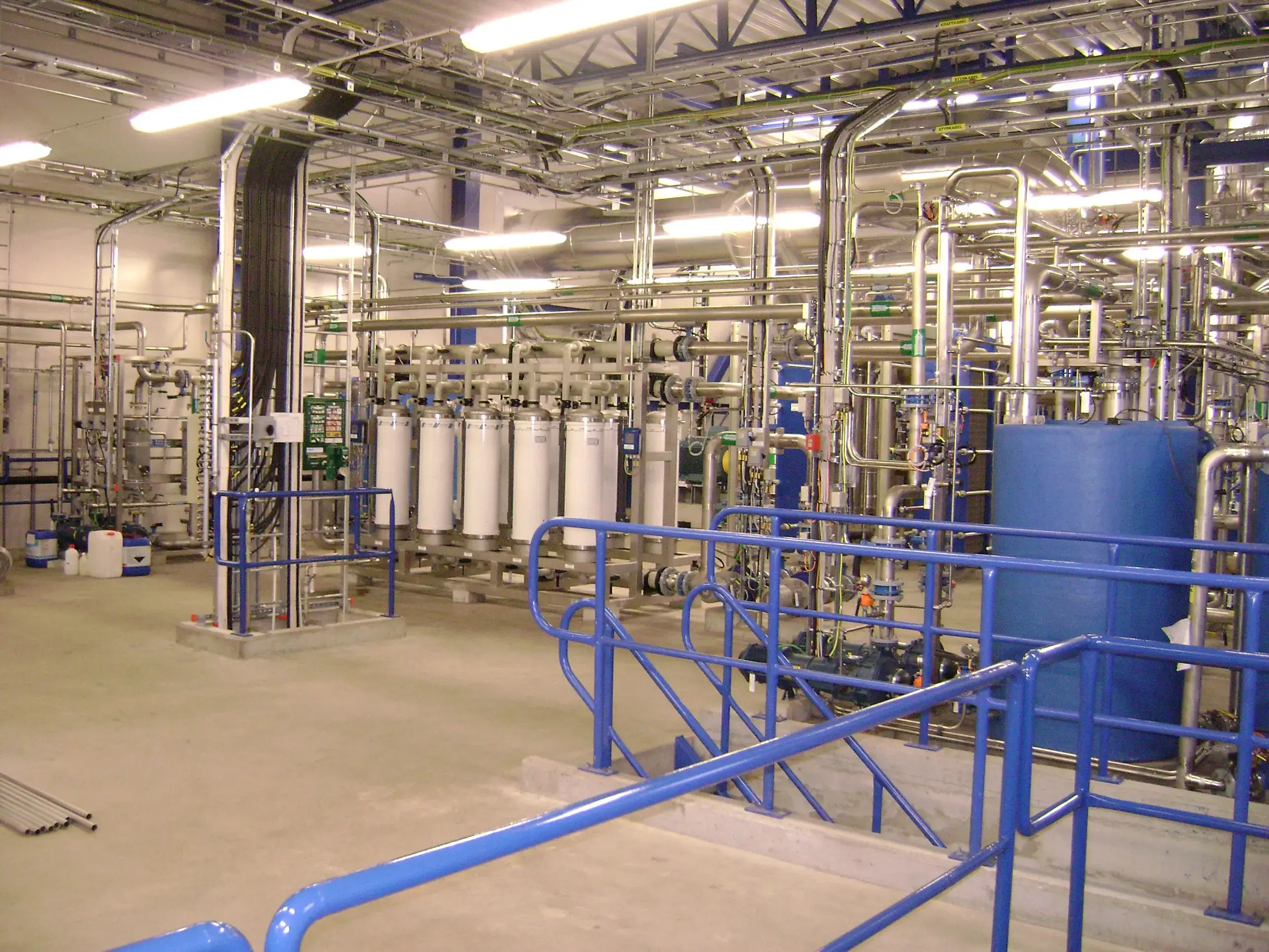 Système de traitement des condensats pour les procédés de traitement des fumées et des émissions industrielles par LAB