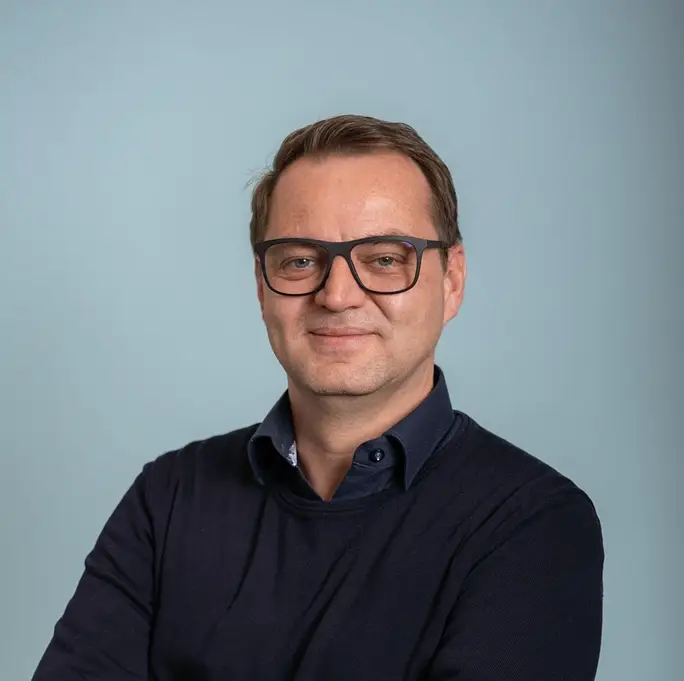 Portrait de Frank Spoehrer, Directeur chez LAB GmbH Stuttgart, entreprise spécialisée dans le traitement des fumées