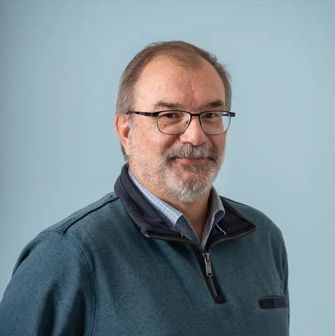 Portrait de Rainer Prade, Directeur Technologie chez LAB, entreprise spécialisée dans le traitement des fumées